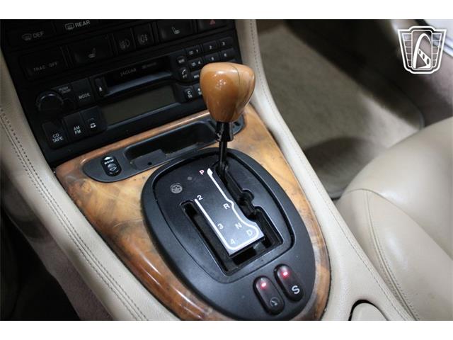 2001 Jaguar XKR (CC-2093526) for sale in Las Vegas, Nevada