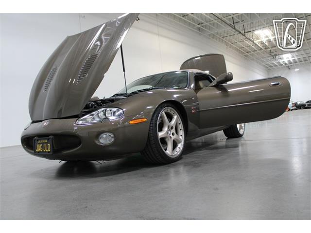 2001 Jaguar XKR (CC-2093526) for sale in Las Vegas, Nevada