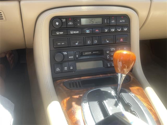 2005 Jaguar XK8 (CC-2093638) for sale in Indian wells, California