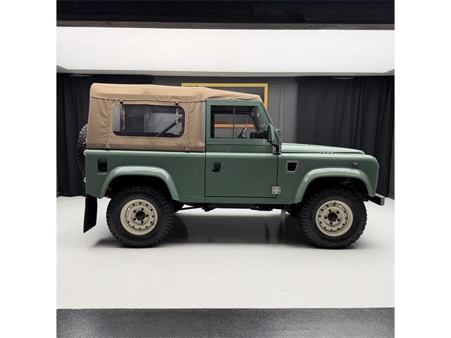 2000 Land Rover Defender (CC-2093647) for sale in Fergus, Ontario
