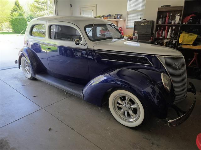1937 Ford Custom Deluxe (CC-2093662) for sale in ALGONAC , Michigan