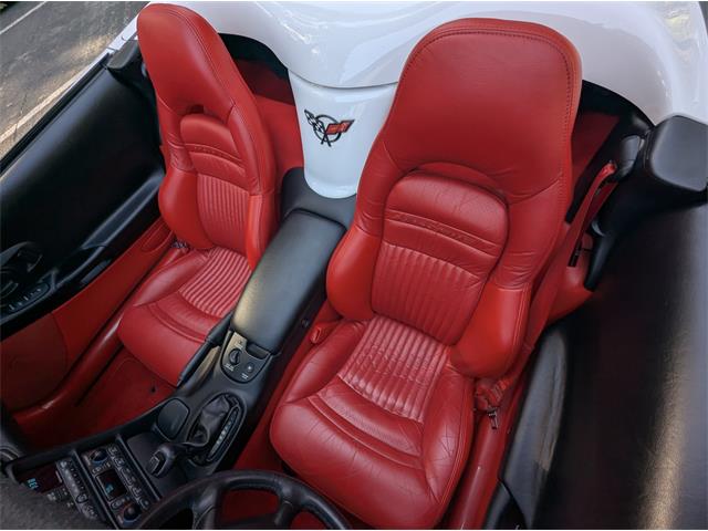 2004 Chevrolet Corvette (Indy 500 Pace Car) (CC-2093677) for sale in Grass Valley, California