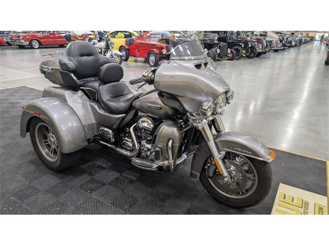 2016 Harley-Davidson Tri Glide (CC-2090372) for sale in Mankato, Minnesota