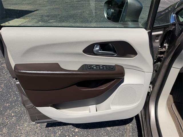2018 Chrysler Pacifica (CC-2093760) for sale in Brookings, South Dakota