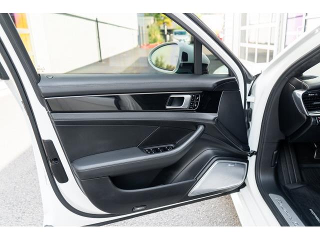 2018 Porsche Panamera (CC-2093837) for sale in Bellevue, Washington