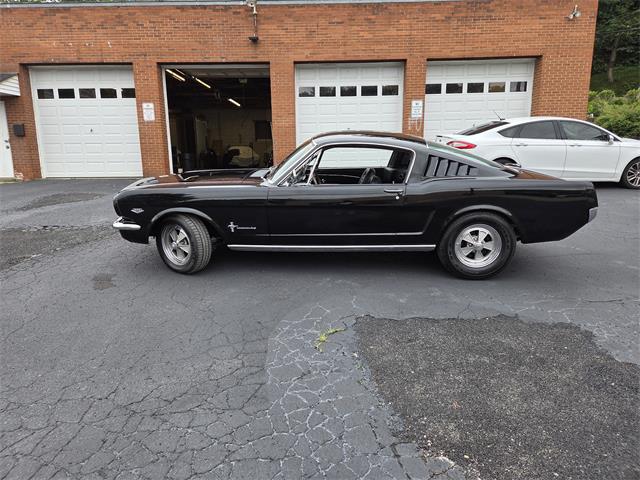 1965 Ford Mustang Fastback (CC-2093899) for sale in Pittsburgh, Pennsylvania