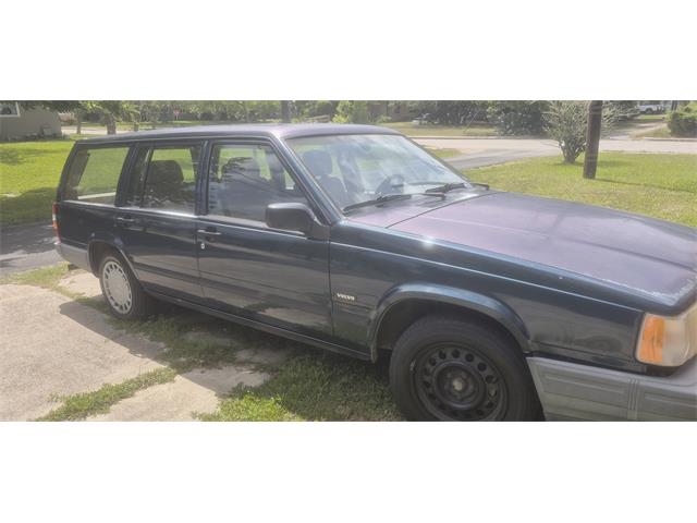 1991 Volvo 740 (CC-2093952) for sale in Freeport, Texas