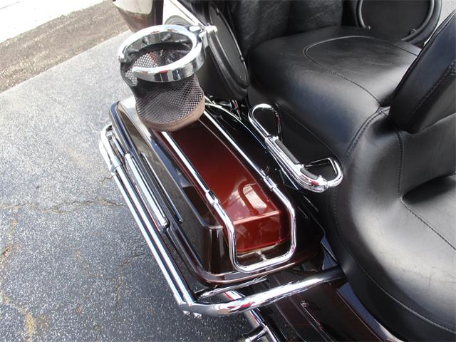 2011 Harley-Davidson FLHTCU (CC-2093978) for sale in Sterling, Illinois