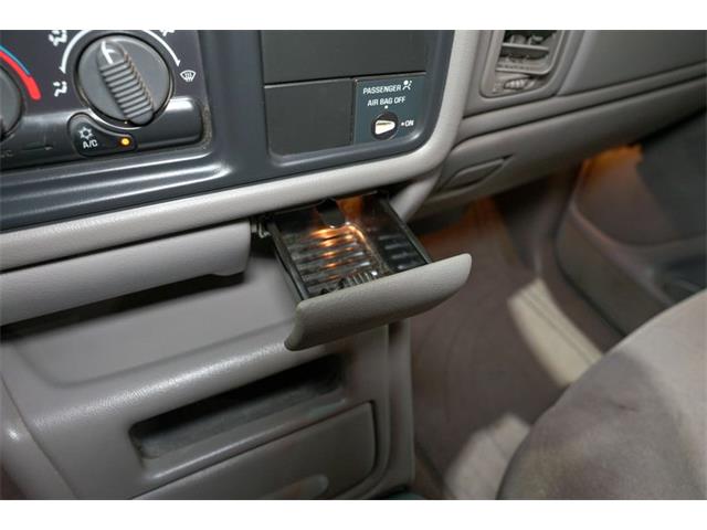 2000 Chevrolet Silverado (CC-2093995) for sale in Kentwood, Michigan