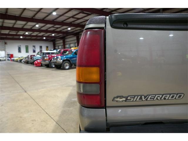 2000 Chevrolet Silverado (CC-2093995) for sale in Kentwood, Michigan