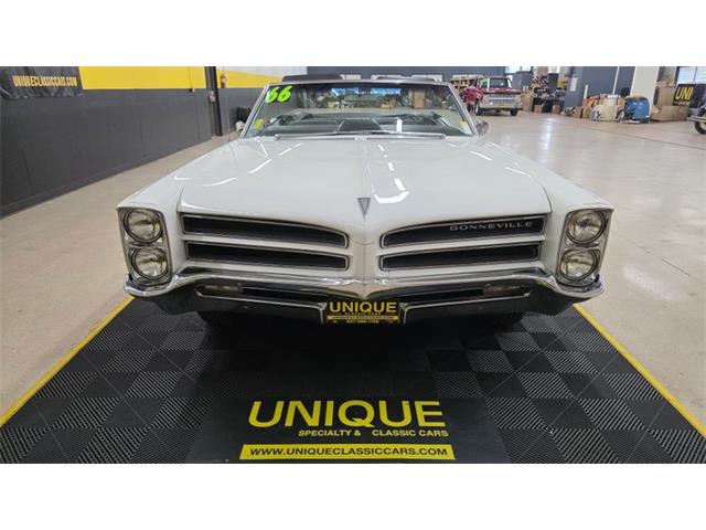 1966 Pontiac Bonneville (CC-2094021) for sale in Mankato, Minnesota