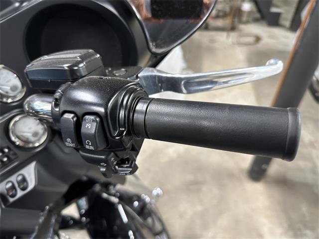2013 Harley-Davidson FLHX (CC-2094061) for sale in Hingham, Massachusetts