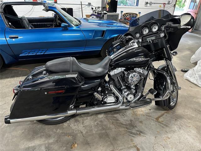 2013 Harley-Davidson FLHX (CC-2094061) for sale in Hingham, Massachusetts
