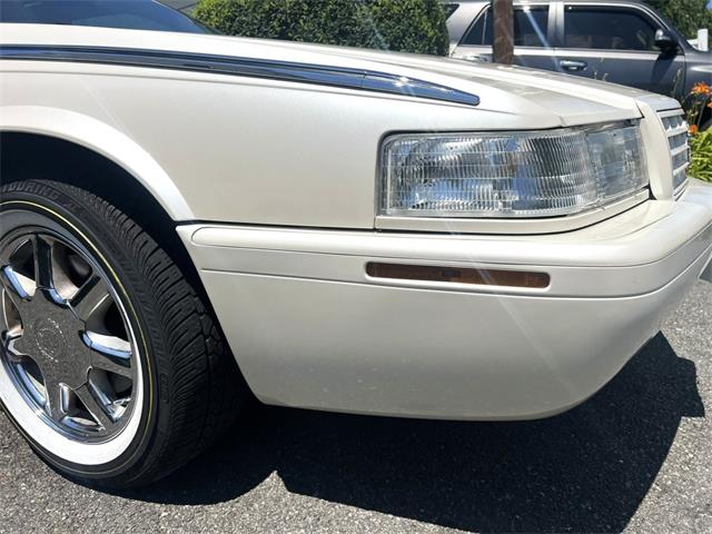 2002 Cadillac Eldorado (CC-2094064) for sale in Hingham, Massachusetts
