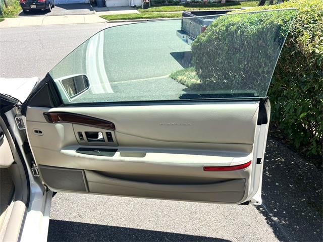 2002 Cadillac Eldorado (CC-2094064) for sale in Hingham, Massachusetts