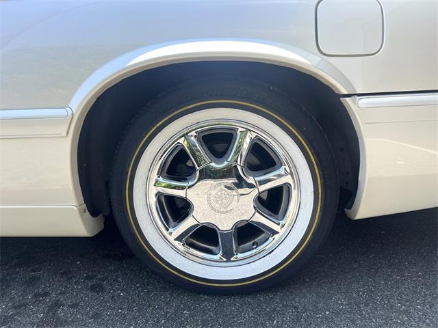 2002 Cadillac Eldorado (CC-2094064) for sale in Hingham, Massachusetts