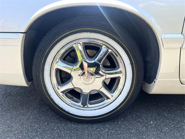 2002 Cadillac Eldorado (CC-2094064) for sale in Hingham, Massachusetts