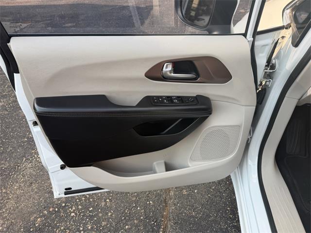 2023 Chrysler Voyager (CC-2094071) for sale in Brookings, South Dakota