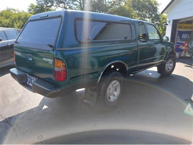 2000 Toyota Tacoma (CC-2094100) for sale in Cadillac, Michigan