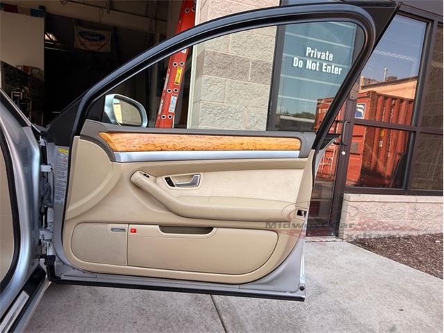 2005 Audi A8 (CC-2094150) for sale in Alsip, Illinois