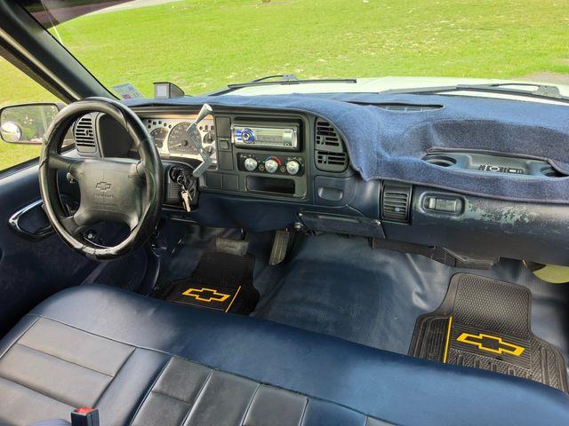 1995 Chevrolet C/K 1500 (CC-2094169) for sale in Hope Mills, North Carolina