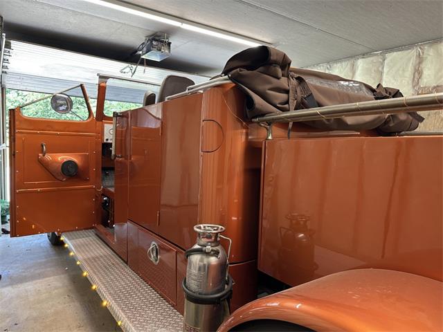 1953 Pirsch Pumper Fire Truck (CC-2090417) for sale in Hingham, Massachusetts