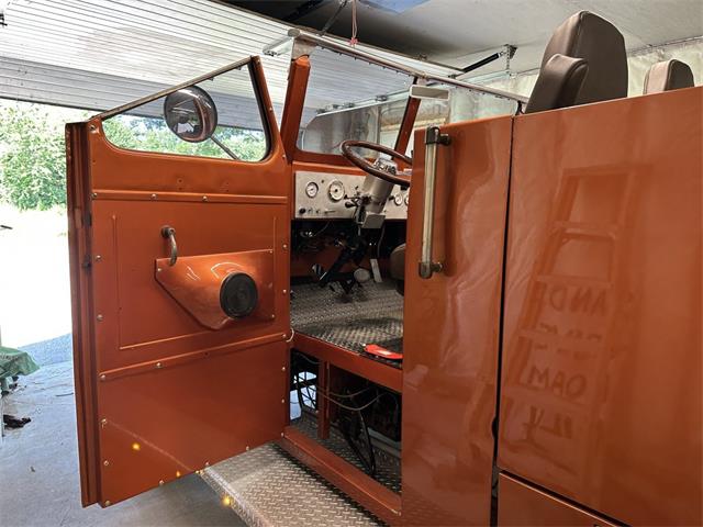 1953 Pirsch Pumper Fire Truck (CC-2090417) for sale in Hingham, Massachusetts