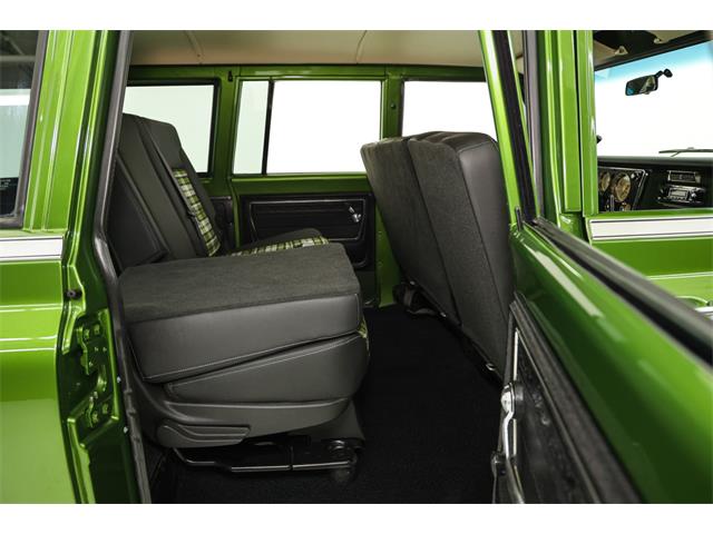 1972 Chevrolet Suburban (CC-2094186) for sale in Des Moines, Iowa