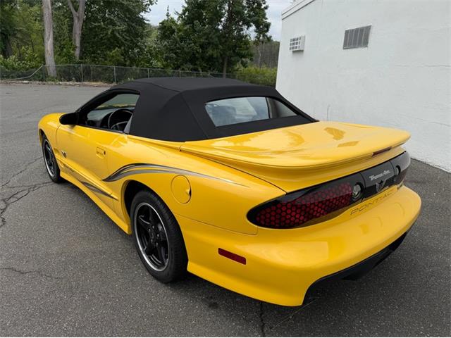 2002 Pontiac Firebird Trans Am (CC-2094214) for sale in Springfield, Massachusetts