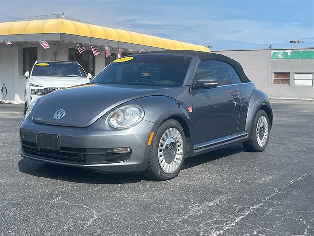 2015 Volkswagen Beetle Convertible (CC-2094252) for sale in Sarasota, Florida