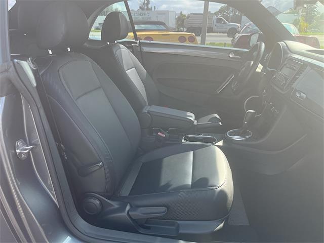 2015 Volkswagen Beetle Convertible (CC-2094252) for sale in Sarasota, Florida