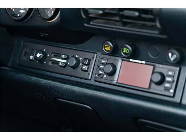 1991 Porsche 911 Carrera 4 Cabriolet (CC-2094289) for sale in Southampton, New York