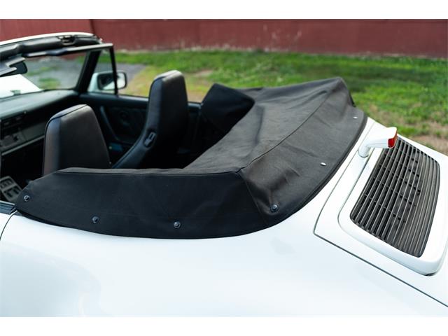1991 Porsche 911 Carrera 4 Cabriolet (CC-2094289) for sale in Southampton, New York
