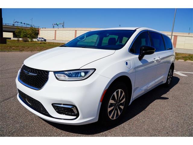 2024 Chrysler Pacifica (CC-2090436) for sale in Ramsey, Minnesota