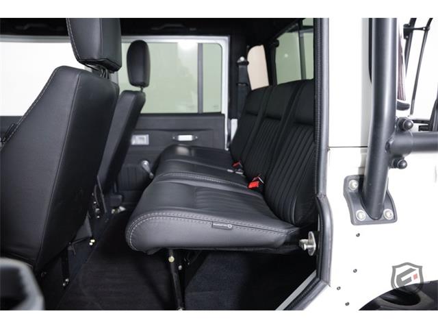 1992 Land Rover Defender (CC-2094501) for sale in Chatsworth, California