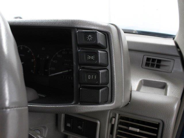 1995 Isuzu Mu (CC-2094586) for sale in Christiansburg, Virginia