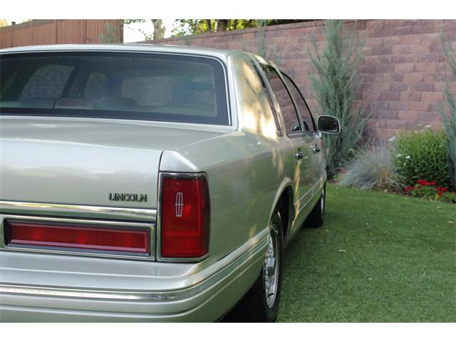 1997 Lincoln Town Car (CC-2094656) for sale in Greeley, Colorado