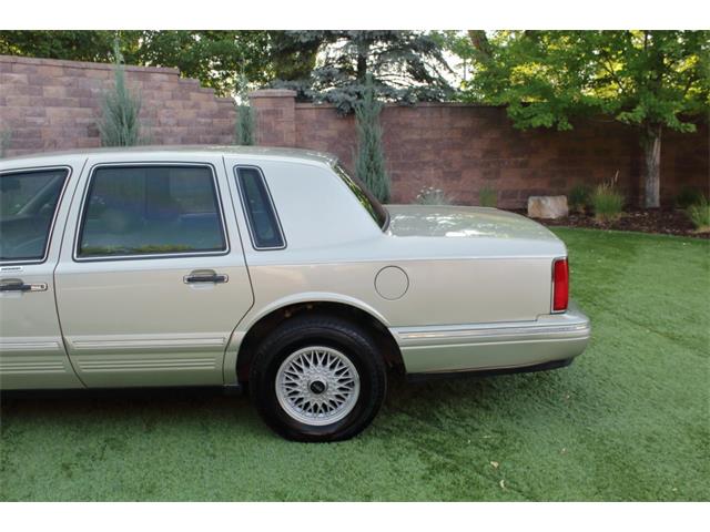 1997 Lincoln Town Car (CC-2094656) for sale in Greeley, Colorado