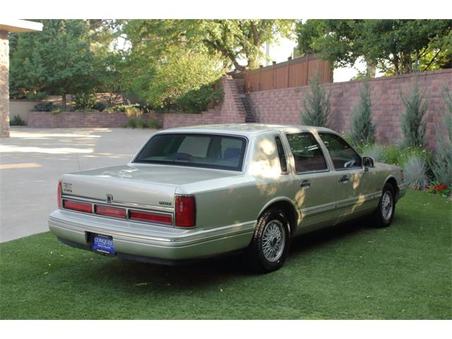 1997 Lincoln Town Car (CC-2094656) for sale in Greeley, Colorado