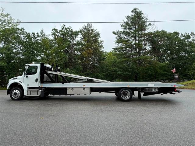 2019 Freightliner M2 106 (CC-2094754) for sale in Upton, Massachusetts