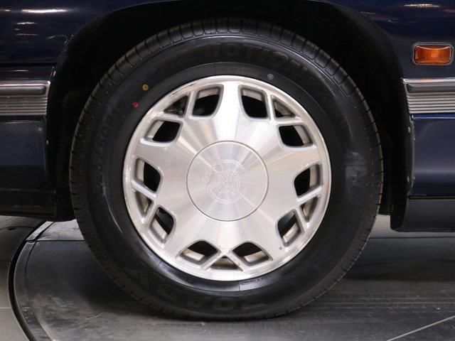 1996 Cadillac DeVille Concours (CC-2094772) for sale in Christiansburg, Virginia
