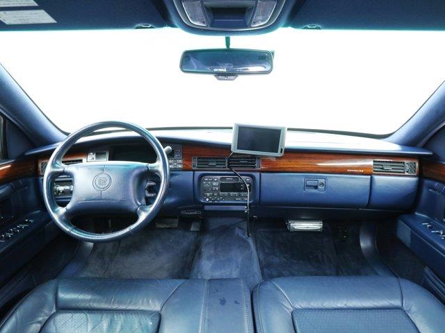 1996 Cadillac DeVille Concours (CC-2094772) for sale in Christiansburg, Virginia