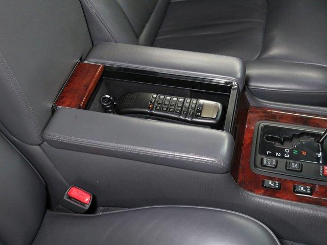 1997 Toyota Century (CC-2094801) for sale in Christiansburg, Virginia