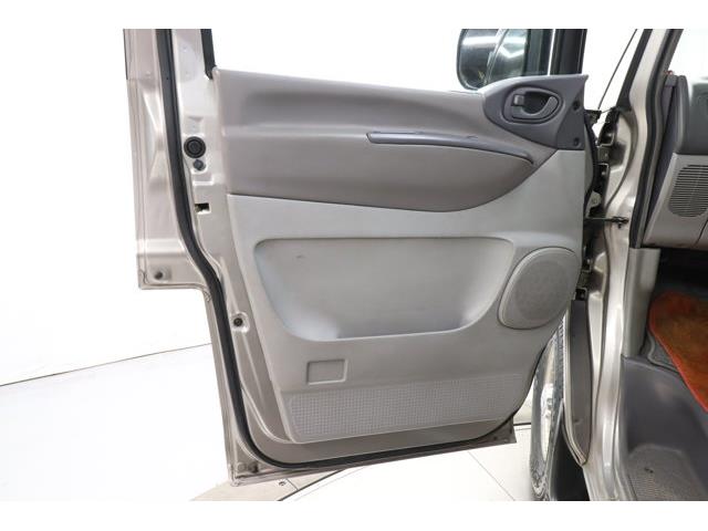 2000 Mitsubishi Delica (CC-2094915) for sale in Christiansburg, Virginia