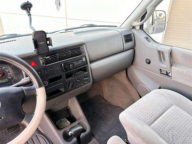 2002 Volkswagen Eurovan (CC-2090492) for sale in Palm Desert , California