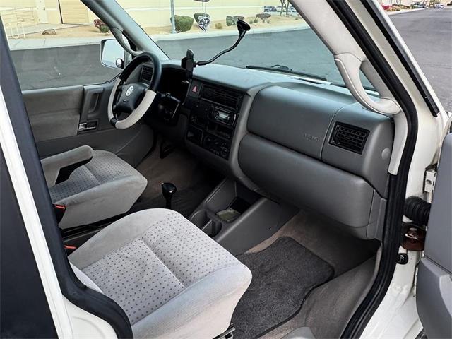 2002 Volkswagen Eurovan (CC-2090492) for sale in Palm Desert , California