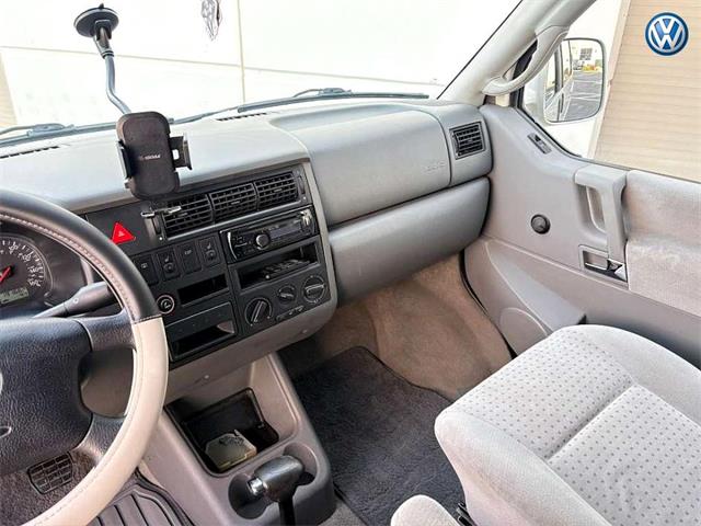 2002 Volkswagen Eurovan (CC-2090492) for sale in Palm Desert , California