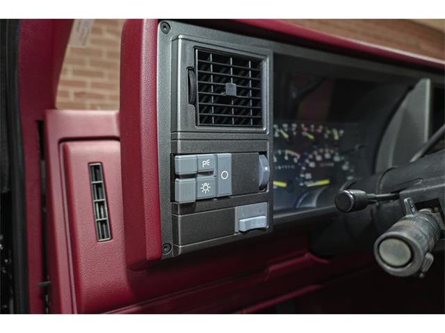 1990 Chevrolet 1500 (CC-2095006) for sale in MONTREAL, Quebec