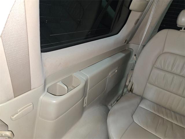 2004 Lexus LX (CC-2095081) for sale in Addison, Illinois