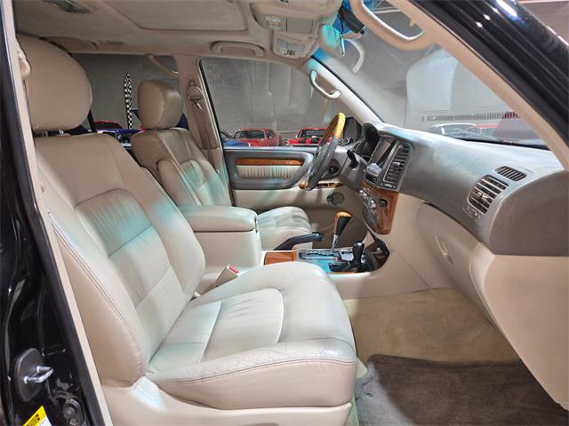 2004 Lexus LX (CC-2095081) for sale in Addison, Illinois